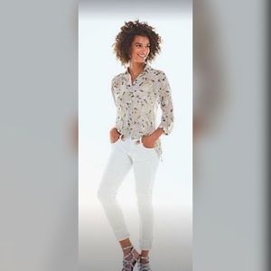 White slim boyfriend jeans